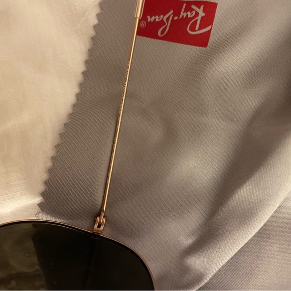 Ray-Ban Silver Aviators - Picture 2 of 5